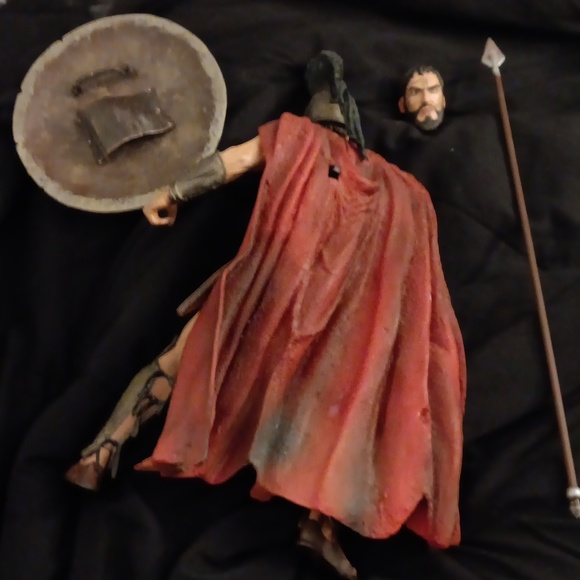 King Leonidas speaking action figure - Picture 5 of 6
